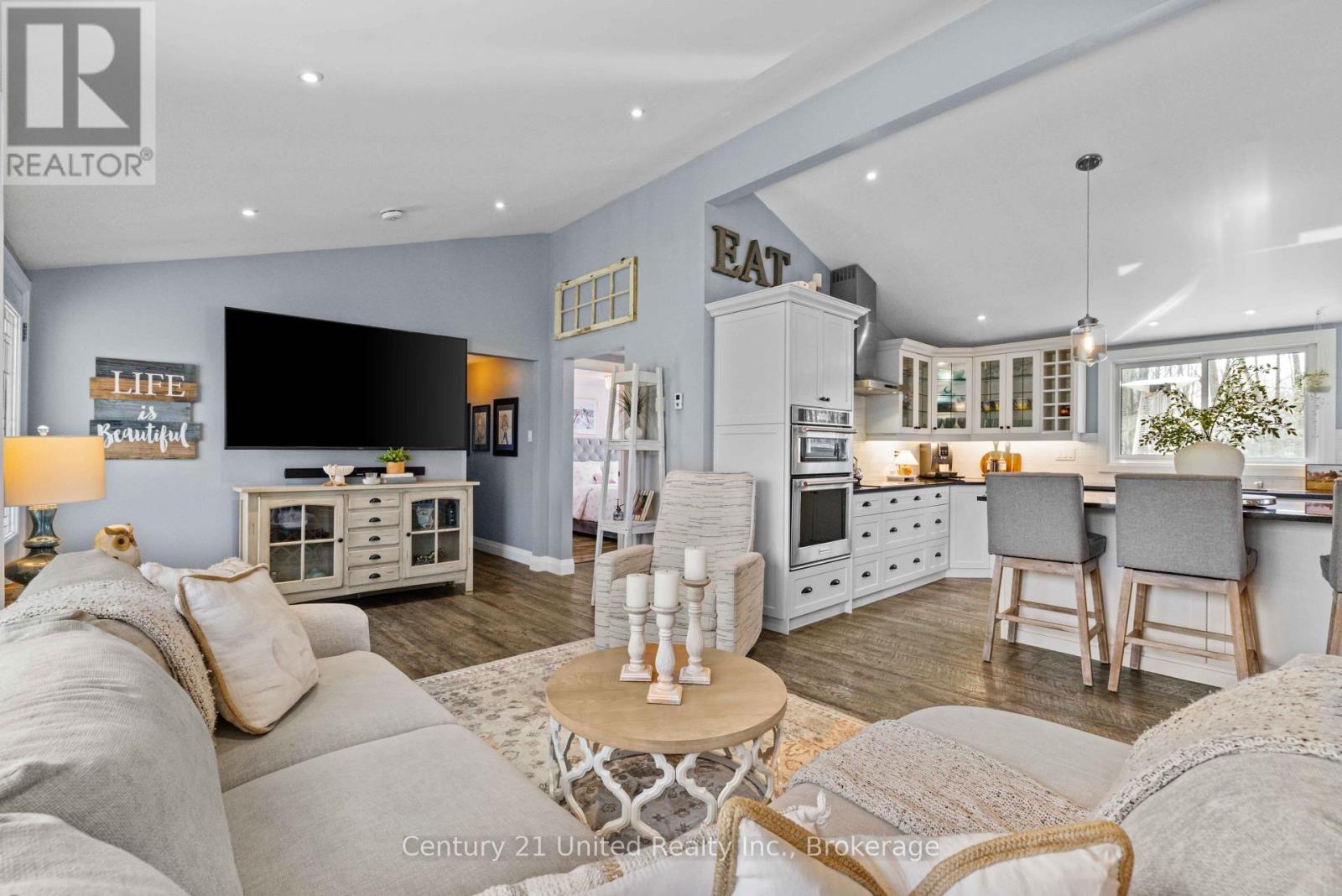 11 BIRCH TERRACE - 4