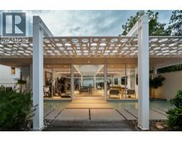 4110 Lakeshore Road, Kelowna