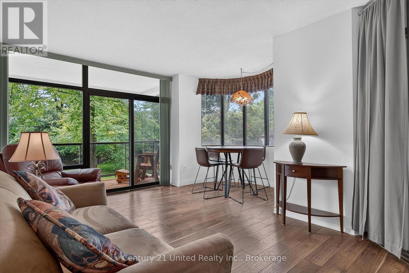 #203 1818 CHERRYHILL ROAD - Image 22