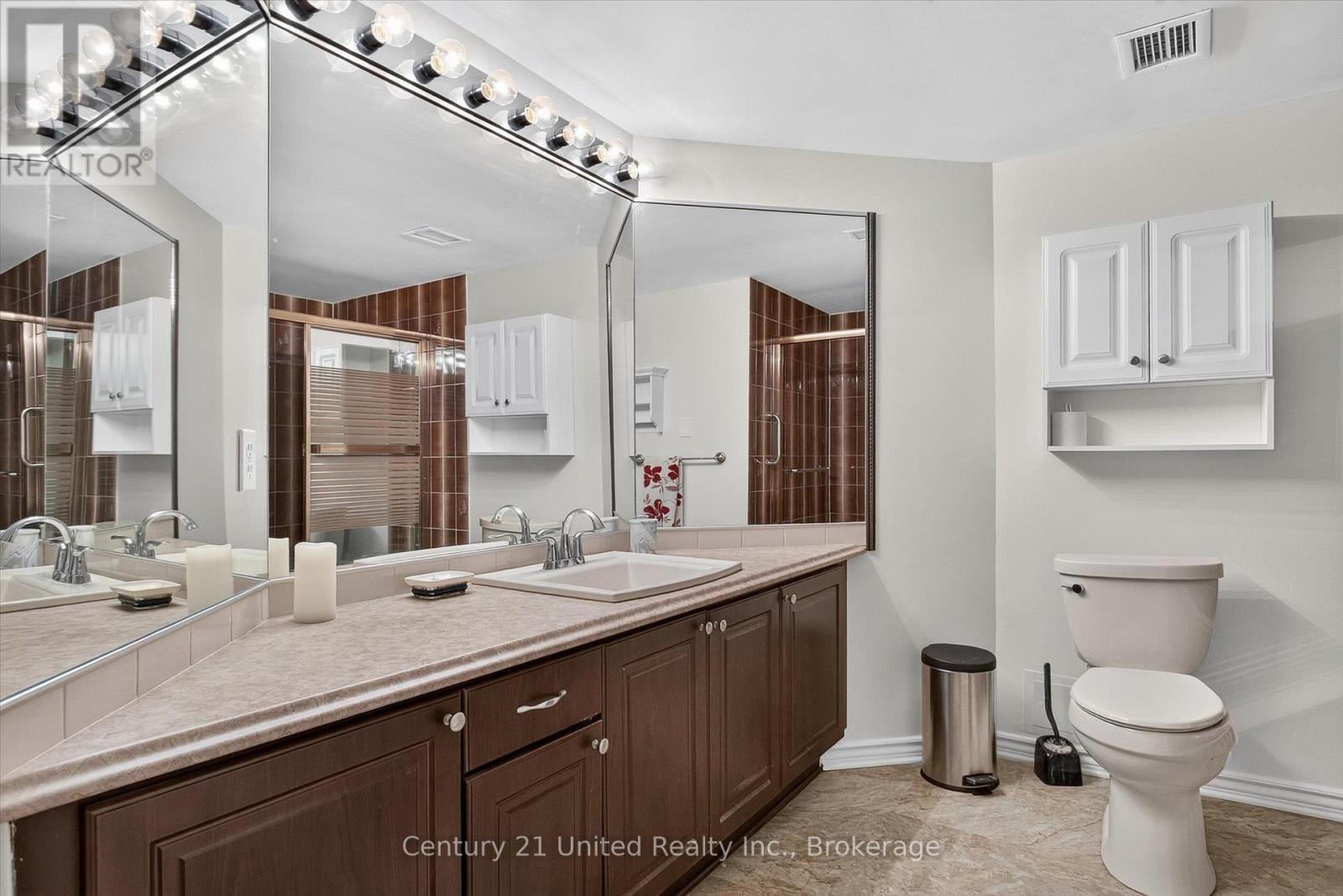 #203 1818 CHERRYHILL ROAD - Image 30