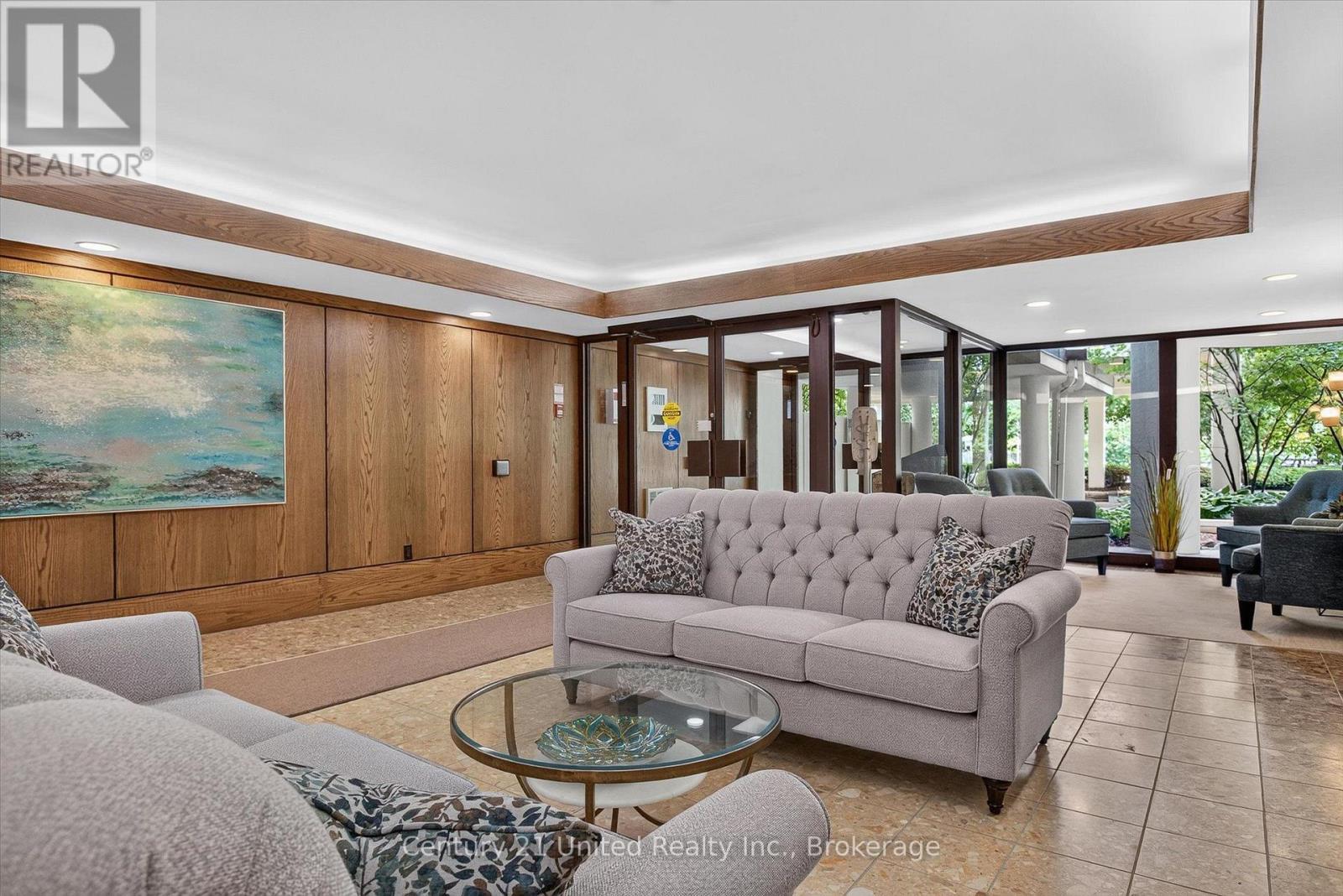 #203 1818 CHERRYHILL ROAD - Image 36