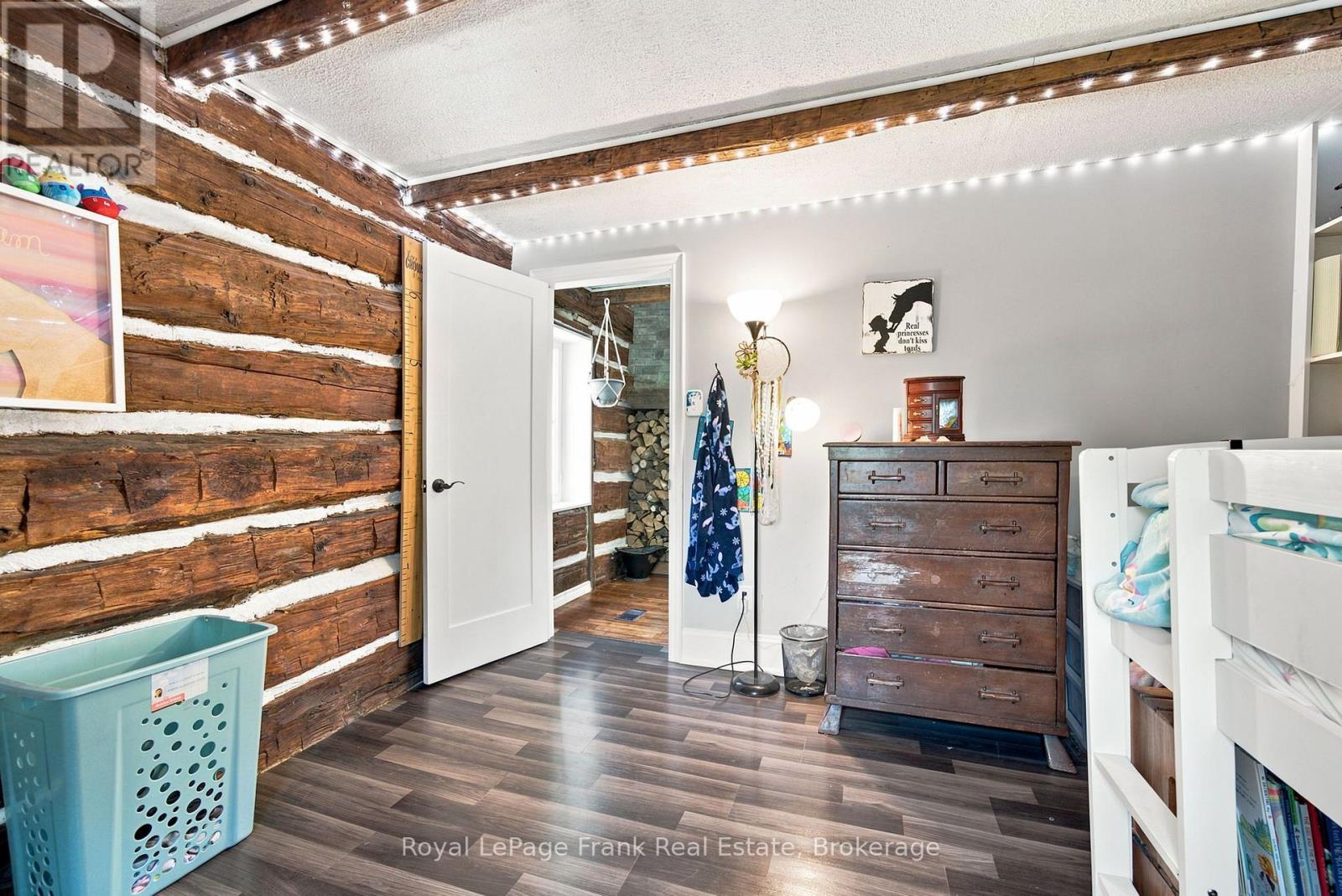 661 FINGERBOARD ROAD - 27