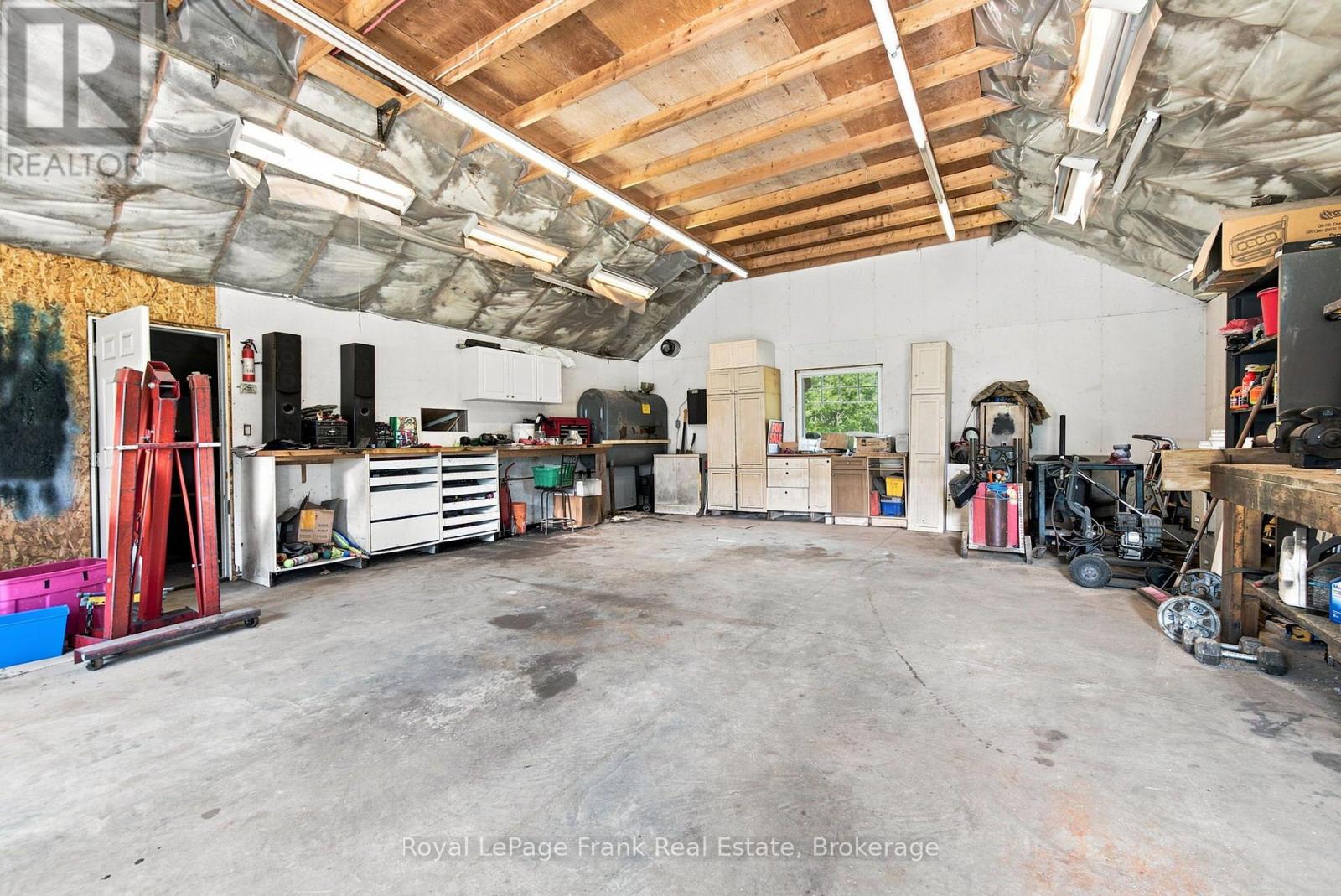661 FINGERBOARD ROAD - 35