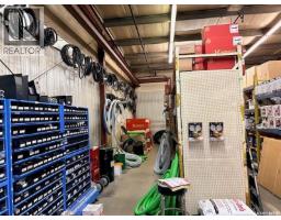 500 12th Avenue E, Kindersley, SK S0L1S0 Photo 16