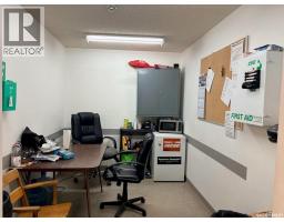 500 12th Avenue E, Kindersley, SK S0L1S0 Photo 19