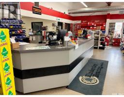 500 12th Avenue E, Kindersley, SK S0L1S0 Photo 9