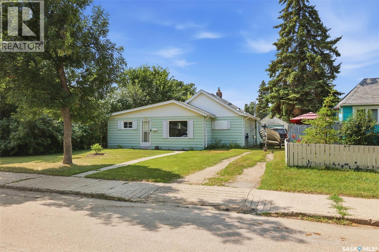 925 L AVENUE S - 1