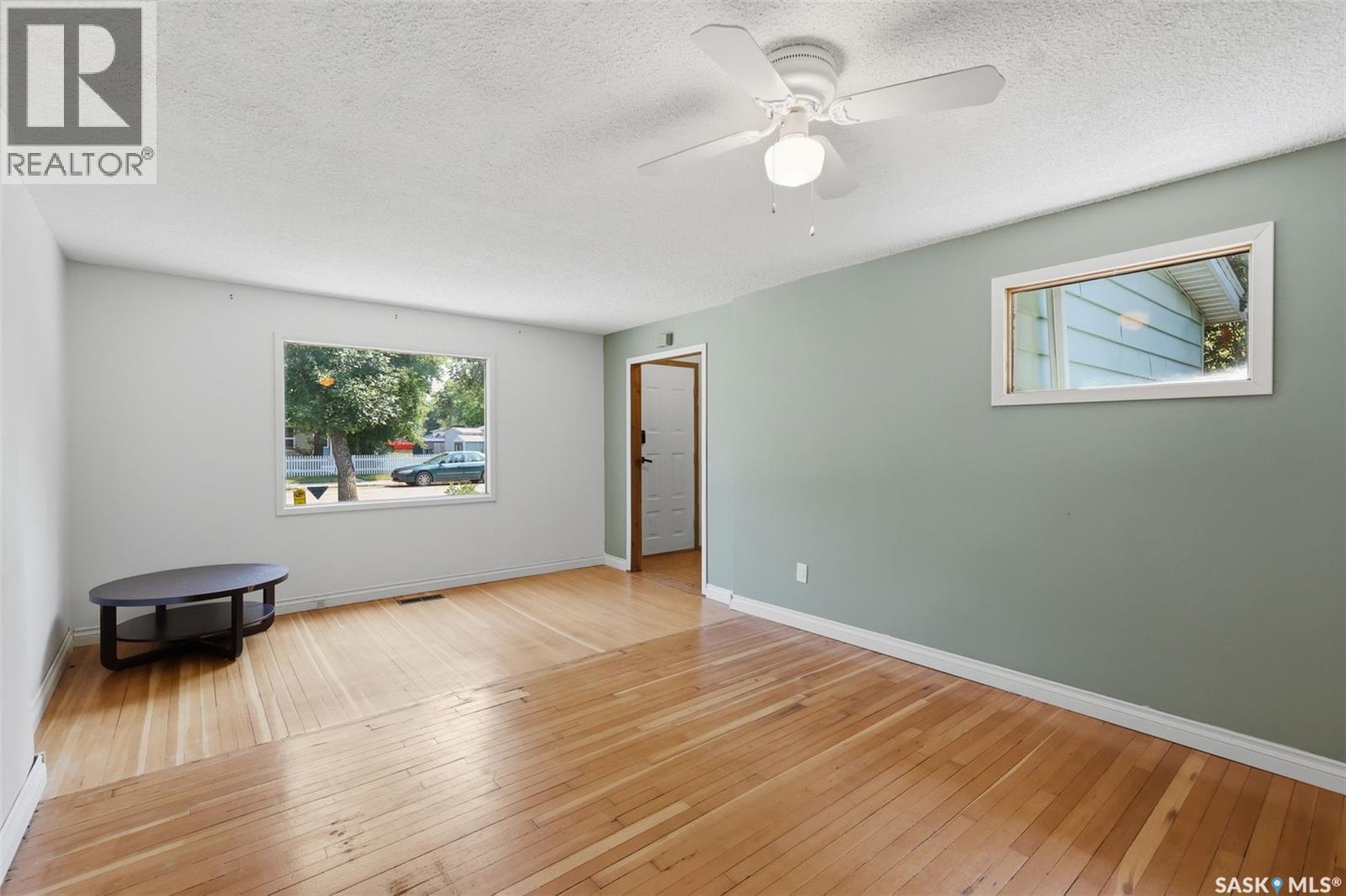 925 L AVENUE S - 10