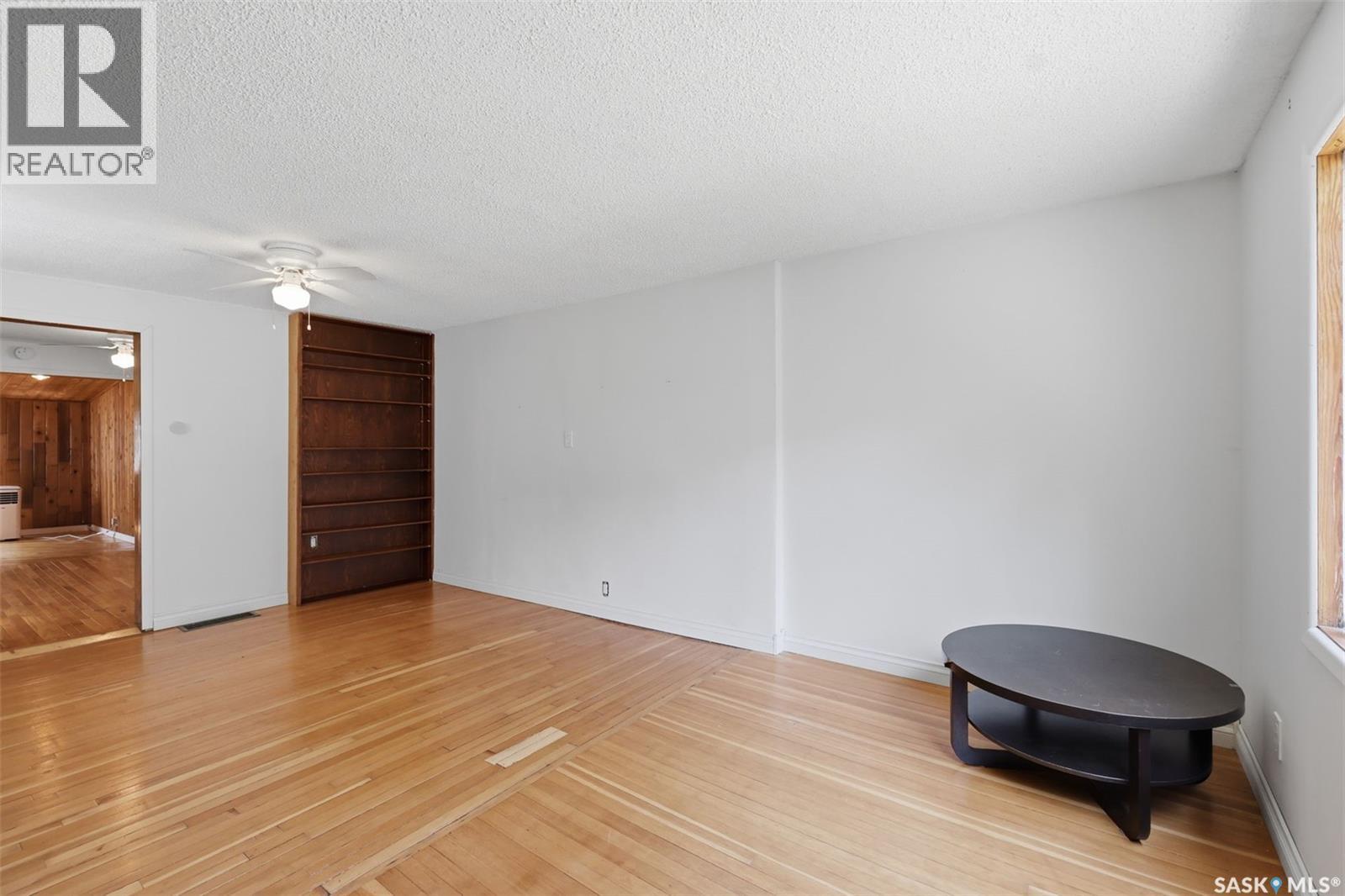 925 L AVENUE S - 5