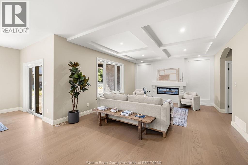 8032 MEO BOULEVARD - 15