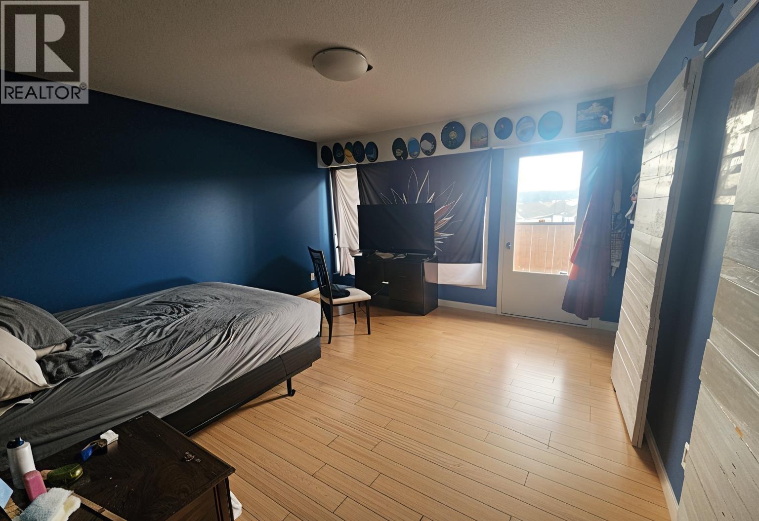 2189 MCBRIDE CRESCENT - 14