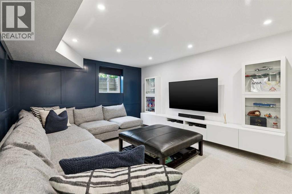 735 53 Avenue SW - Image 33