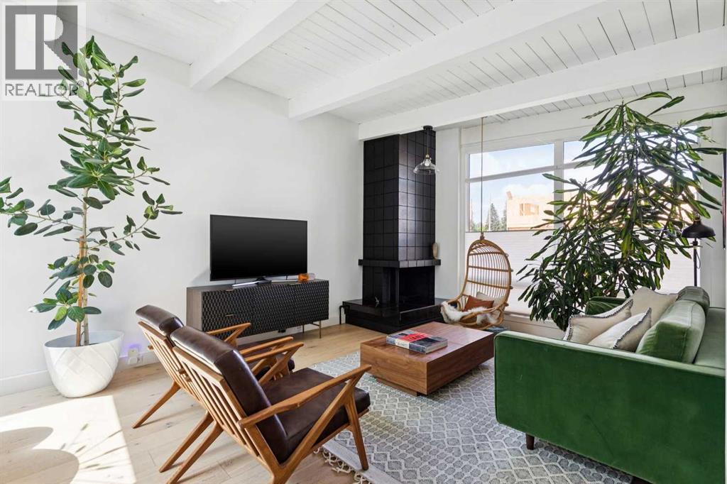 735 53 Avenue SW - Image 4