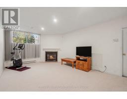 16 Crownridge Drive, Ottawa, ON K2M2M7 Photo 21