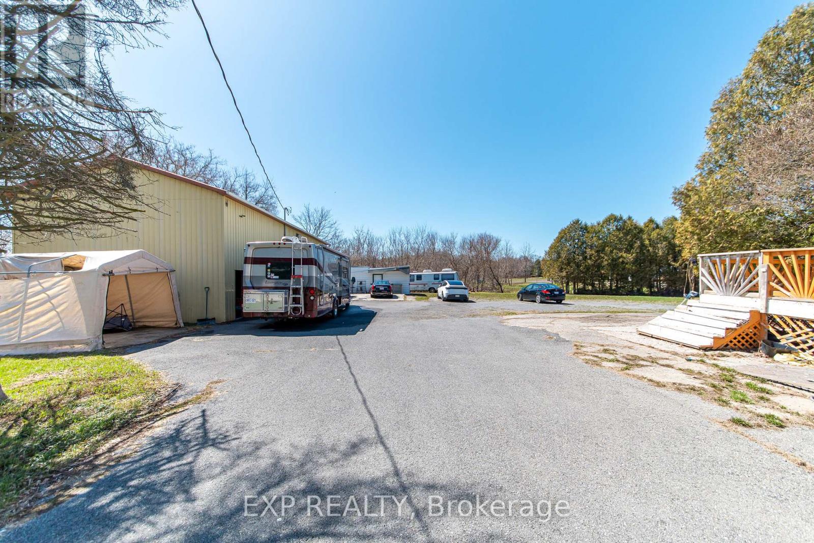 4612 STE CATHERINE STREET - 27