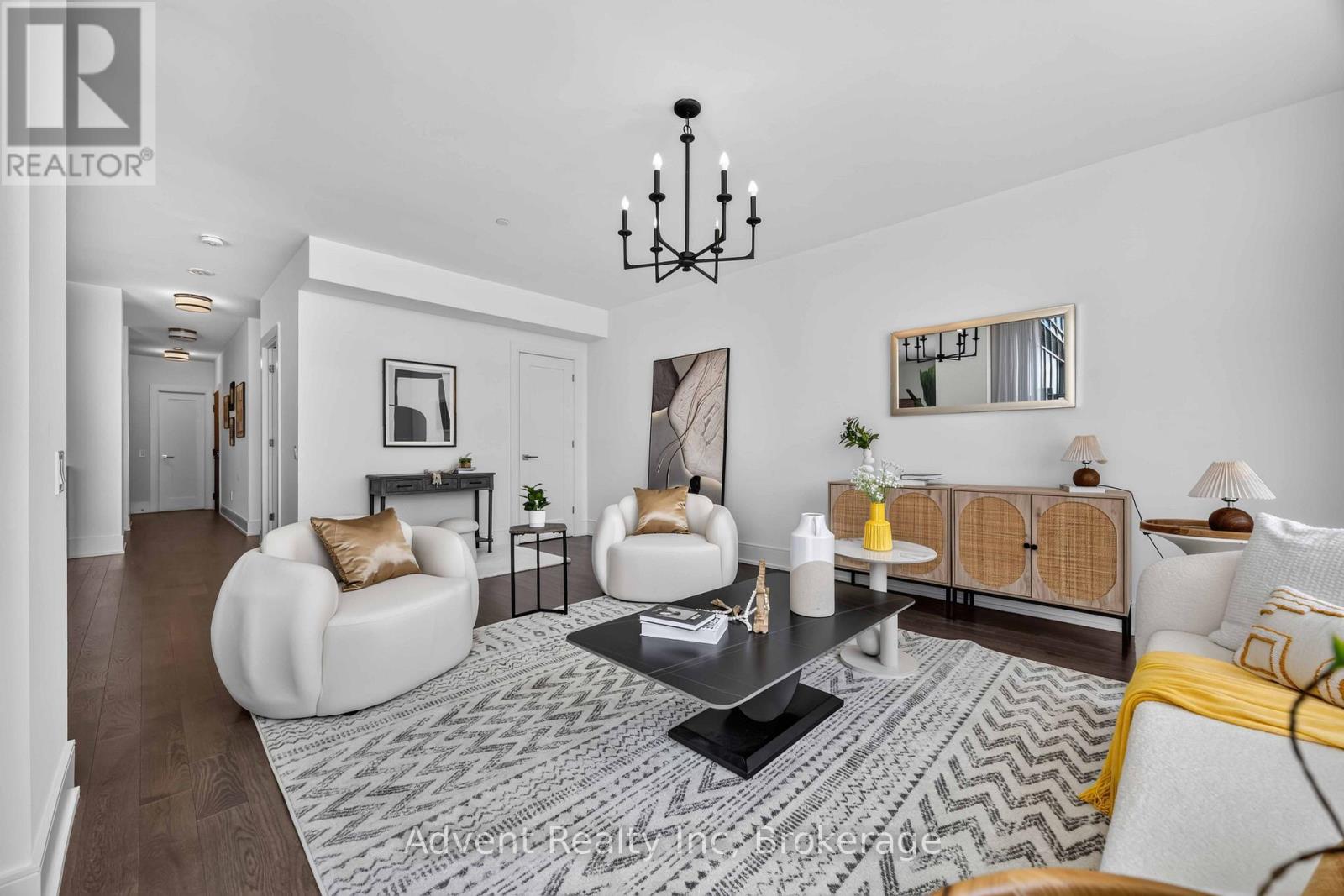 #518 30 INN ON THE PARK DRIVE - 26