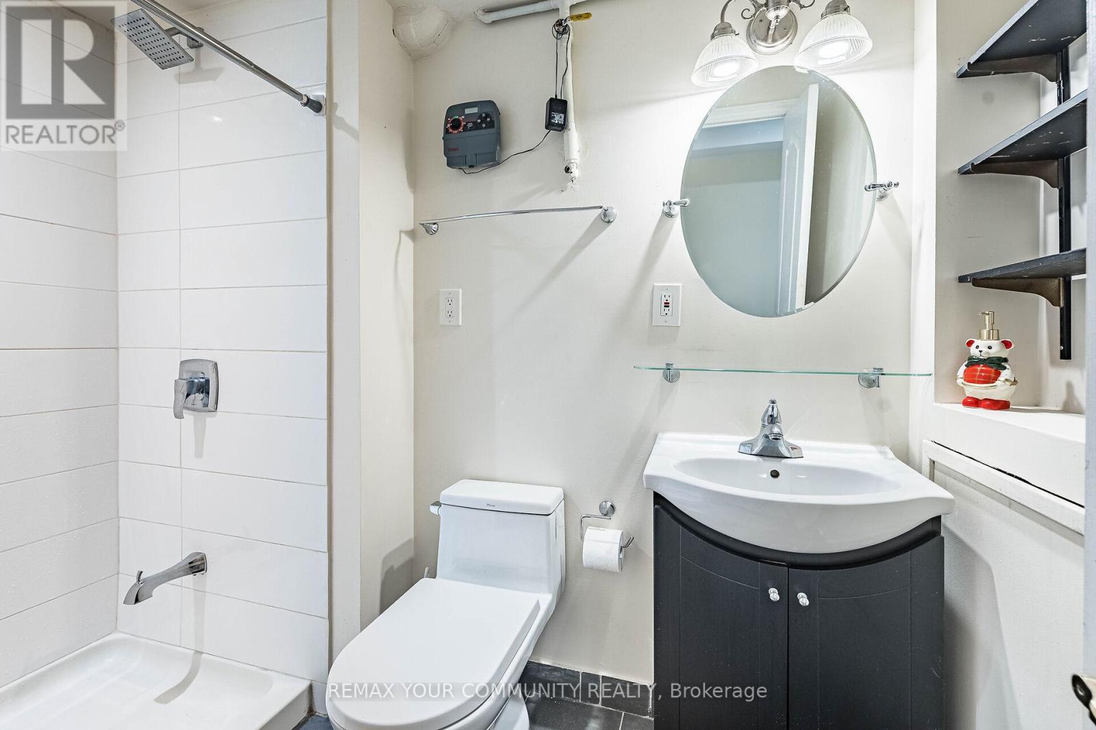 16 VALLEYVIEW ROAD - 42