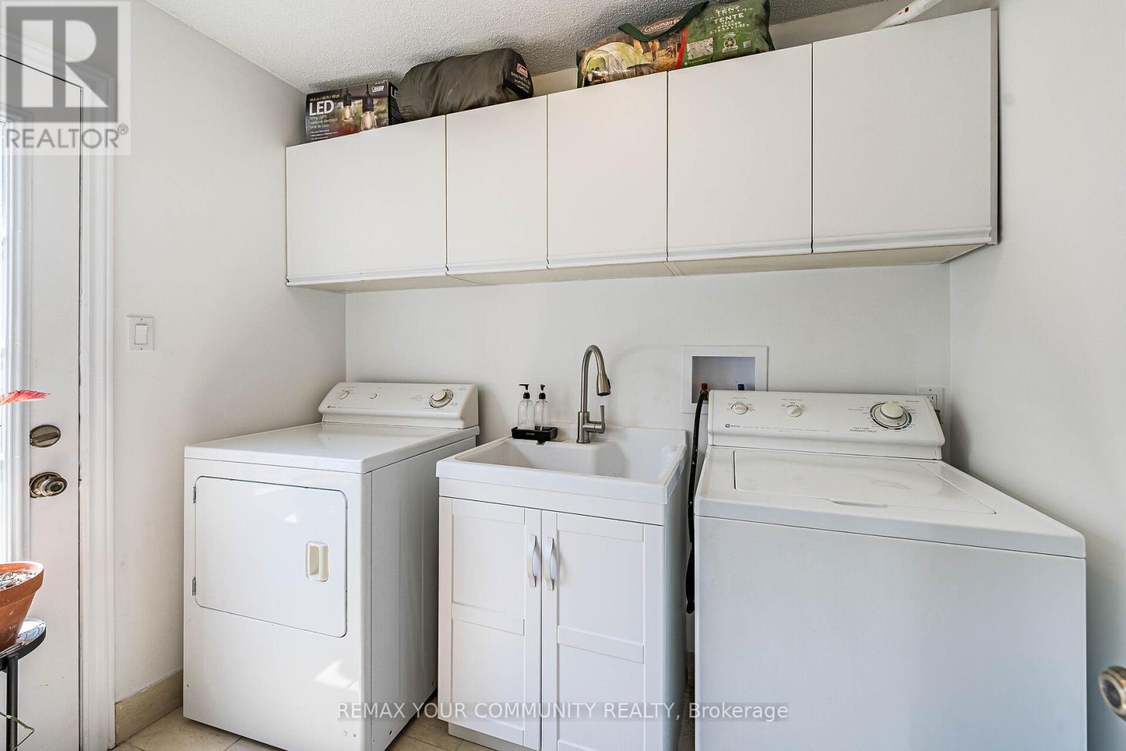 16 VALLEYVIEW ROAD - 18