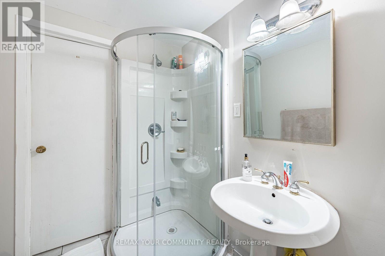 16 VALLEYVIEW ROAD - 38