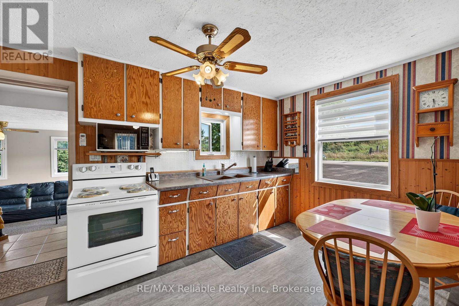 40356 HYDRO LINE ROAD - 9