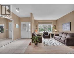 2pc Bathroom - 211 Brookshire Crescent, Saskatoon, SK S7V1H1 Photo 6