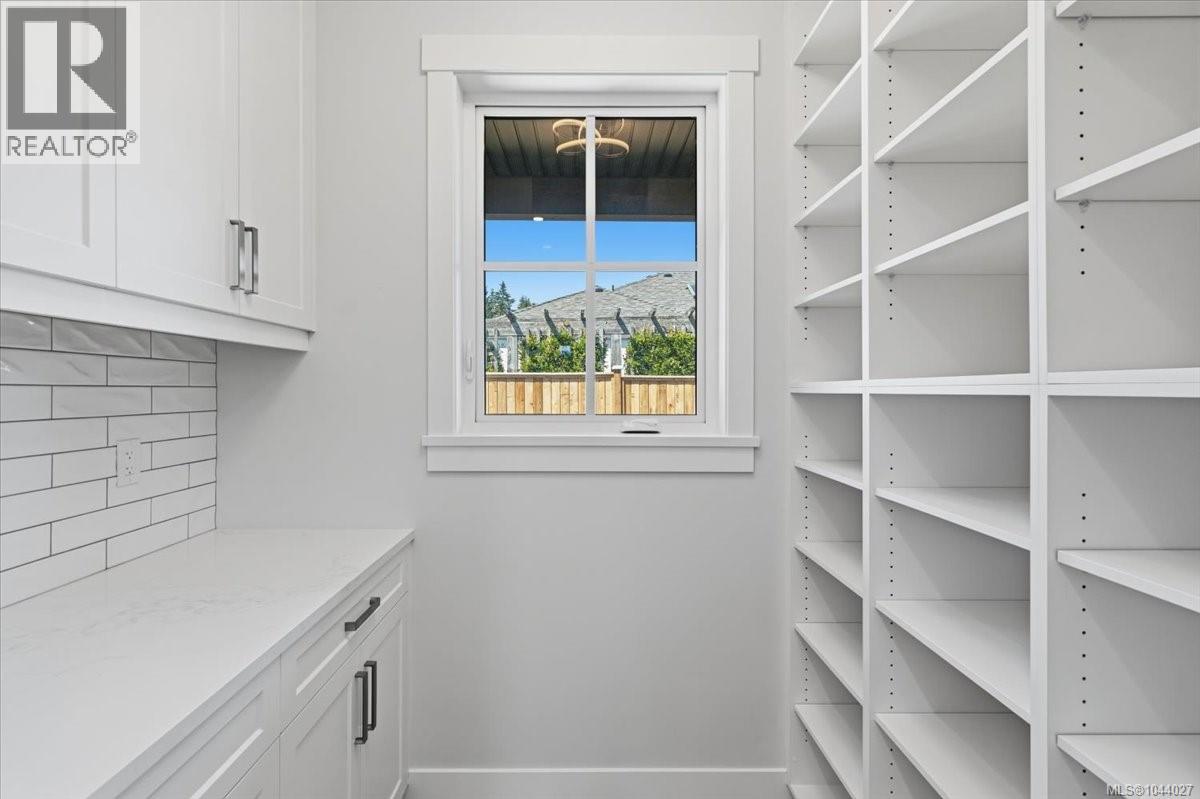 846 Woodside Cres - 15