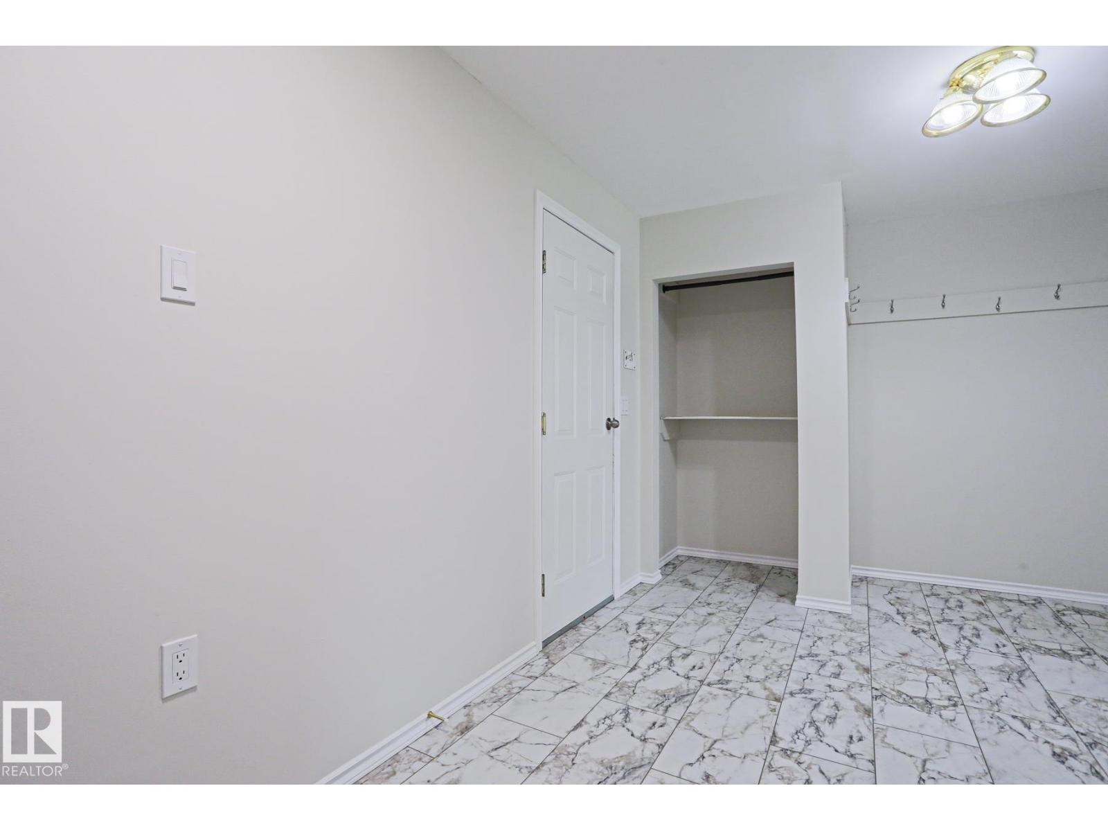 1028 James CR NW - Image 12