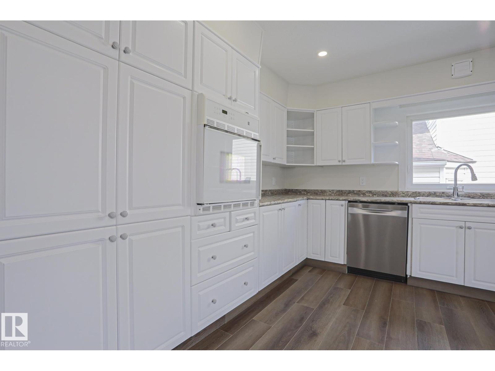 1028 James CR NW - Image 24