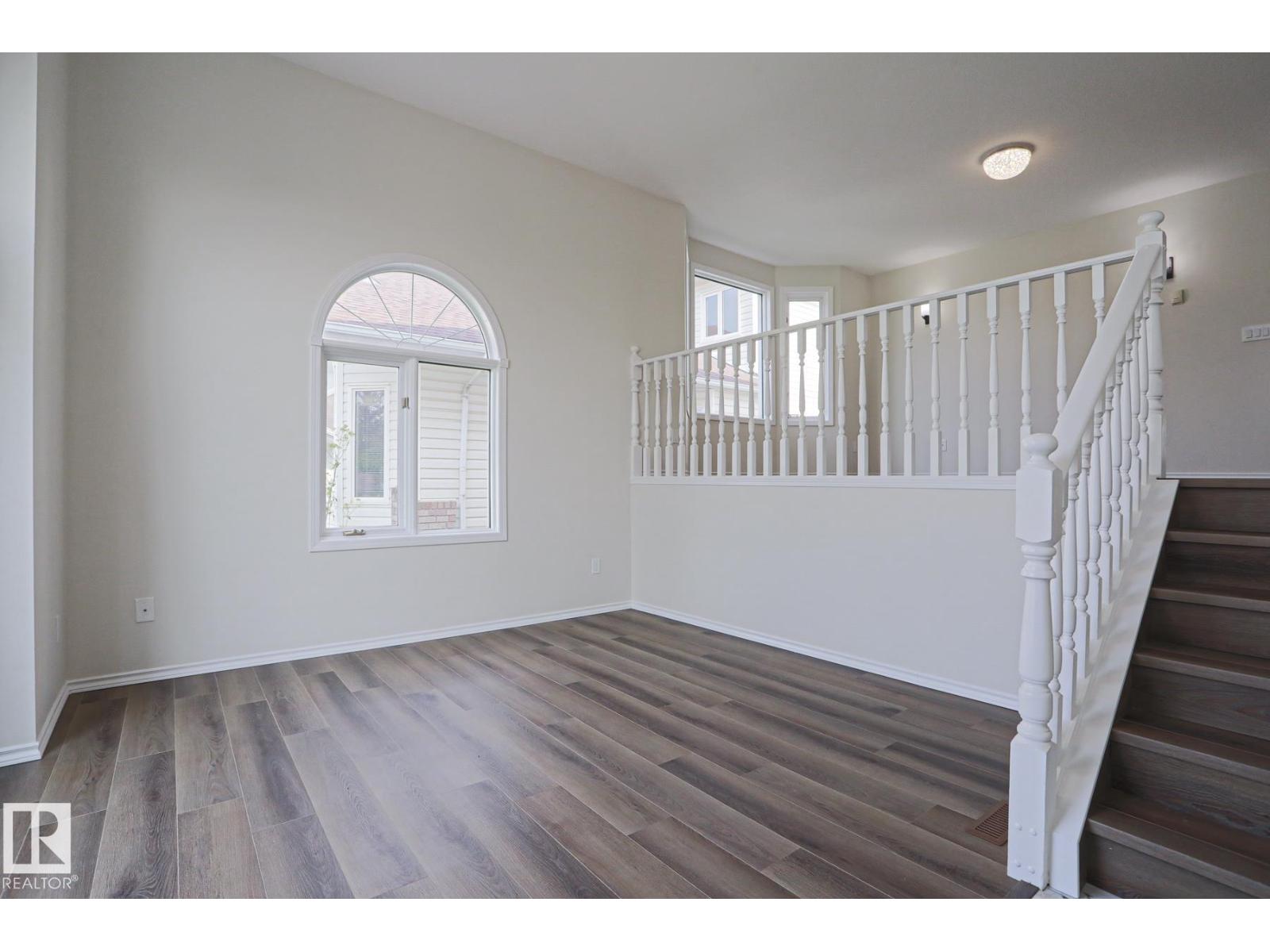 1028 James CR NW - 35