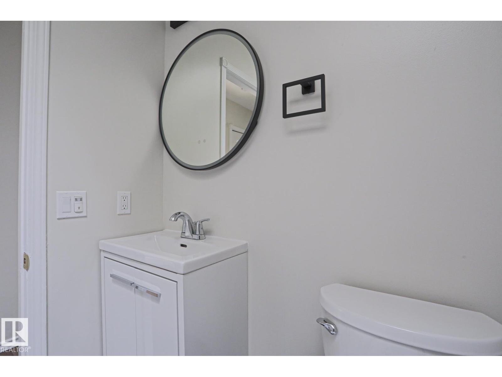 1028 James CR NW - 51