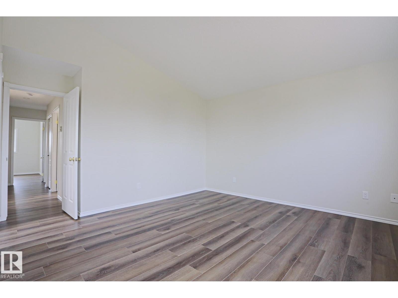 1028 James CR NW - 58