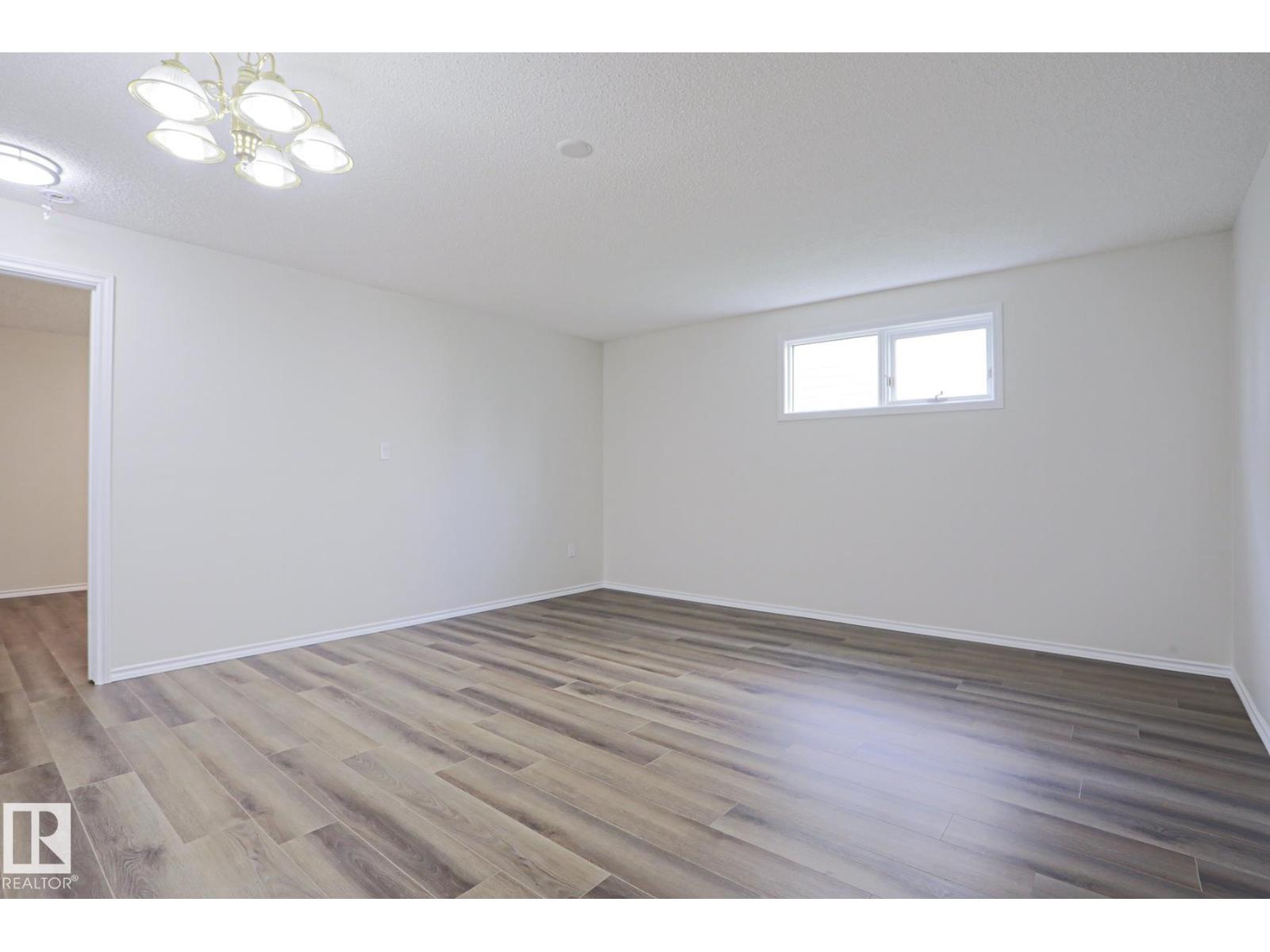 1028 James CR NW - Image 7