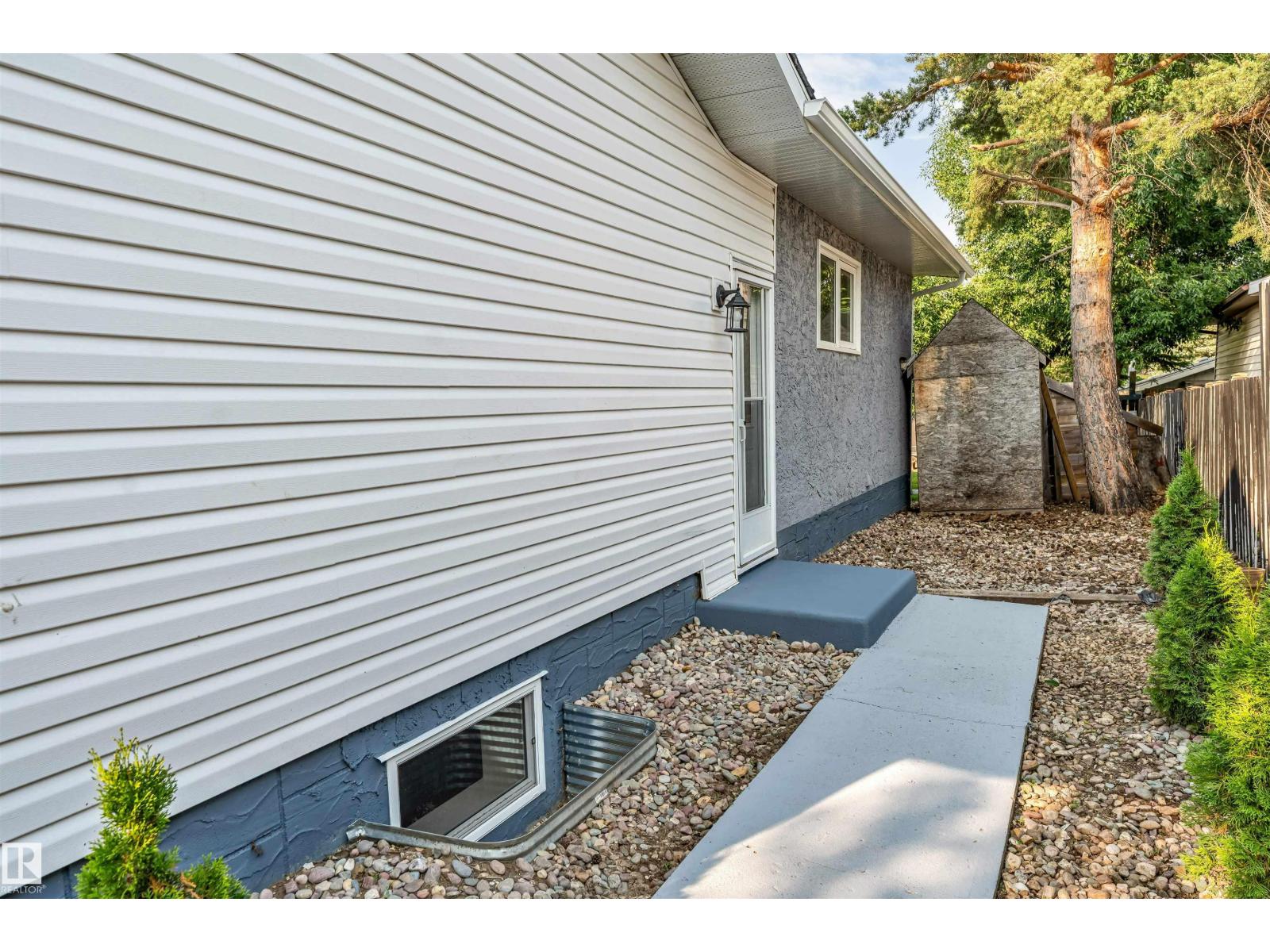131 GARLAND CR - Image 7