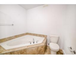 Bathroom - 57 Rue Achille-vanhee, Gatineau, QC J8T4H6 Photo 16