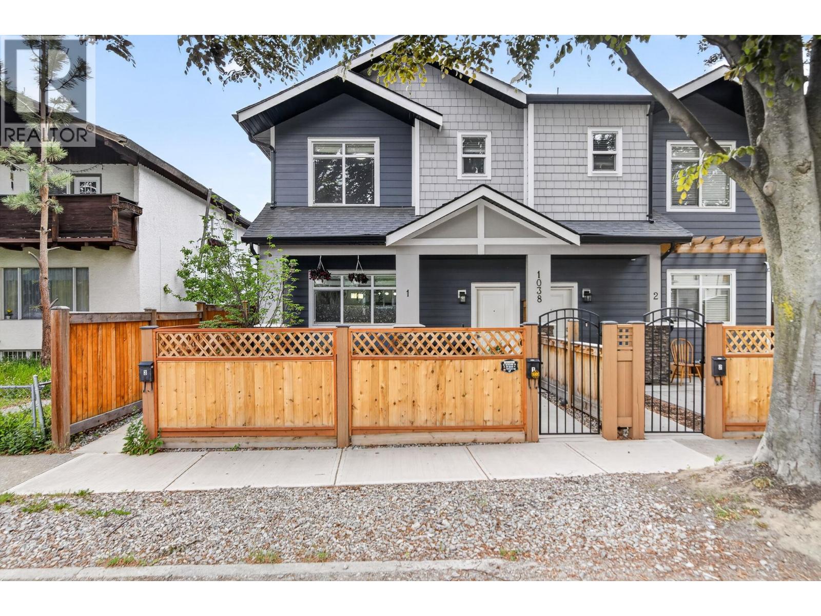 #1 1038 Stockwell Avenue - 1