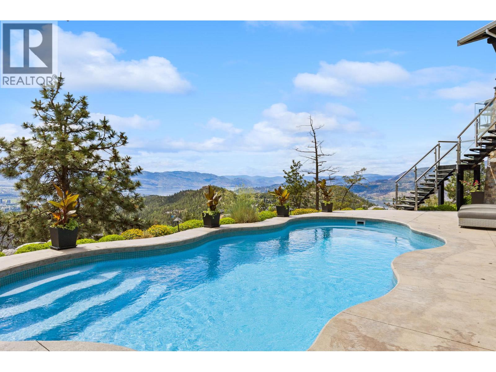  162 Skyland Drive, Kelowna