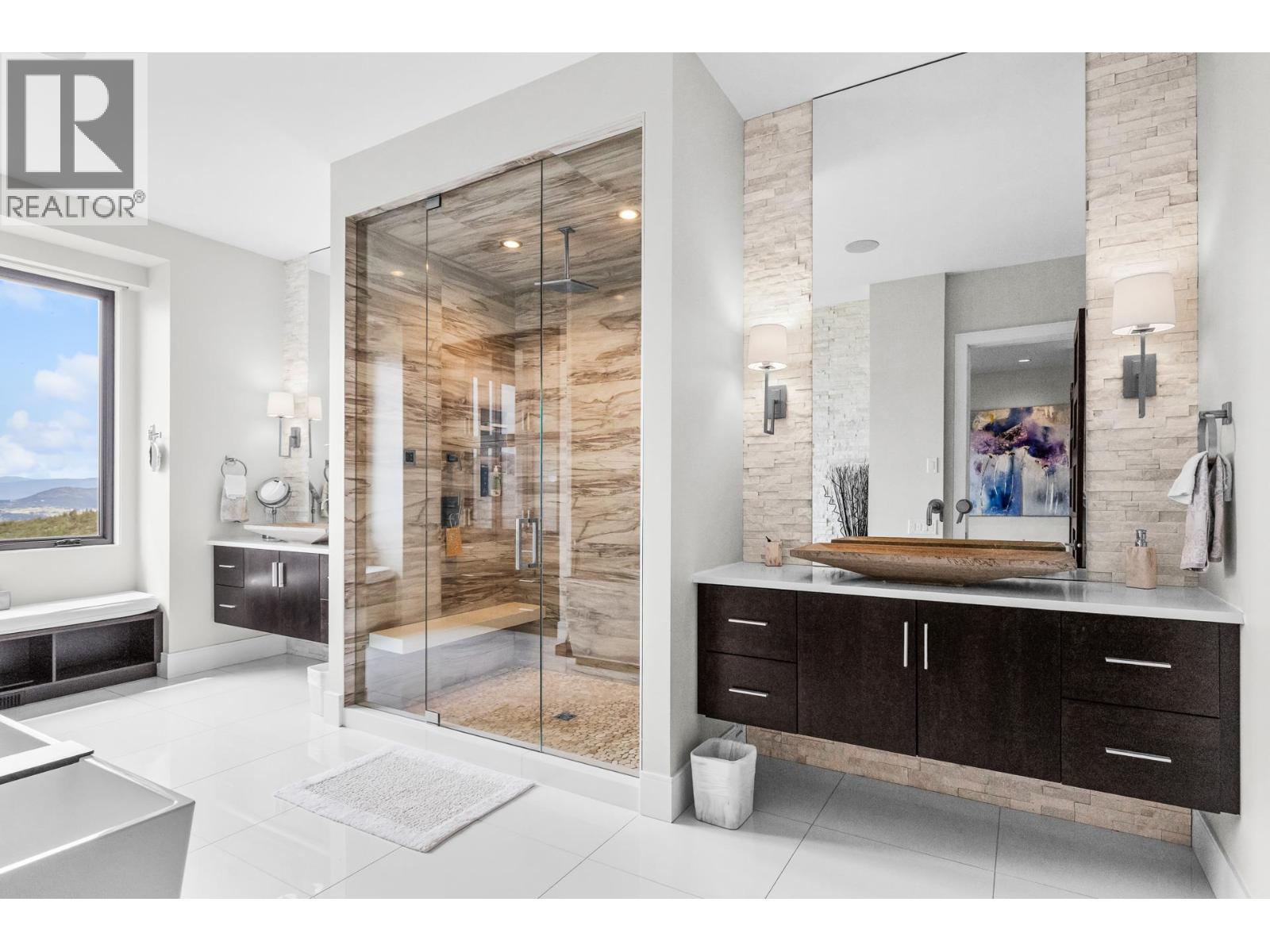  162 Skyland Drive, Kelowna