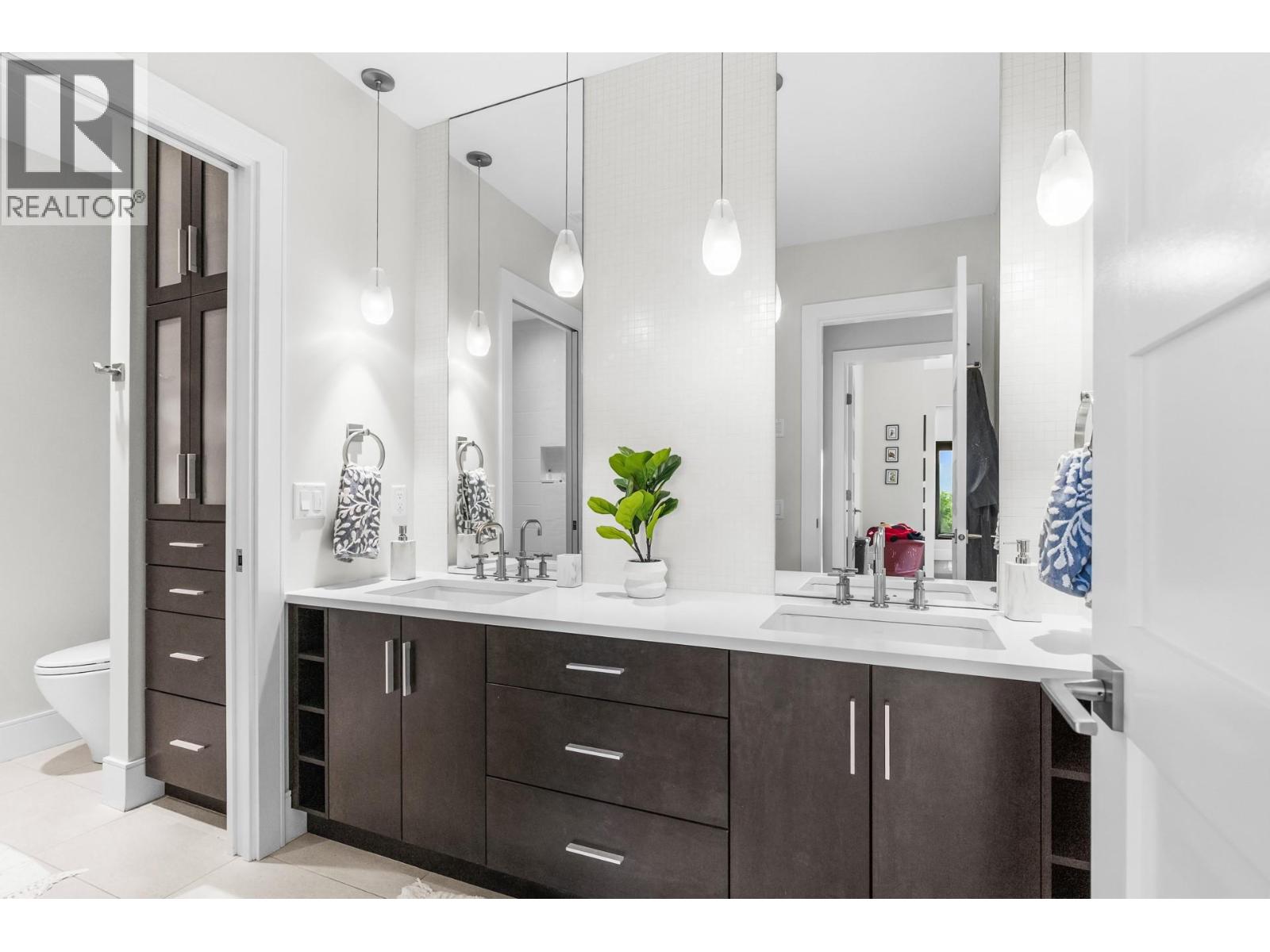  162 Skyland Drive, Kelowna