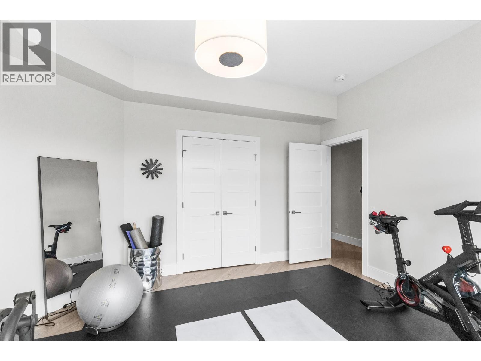  162 Skyland Drive, Kelowna