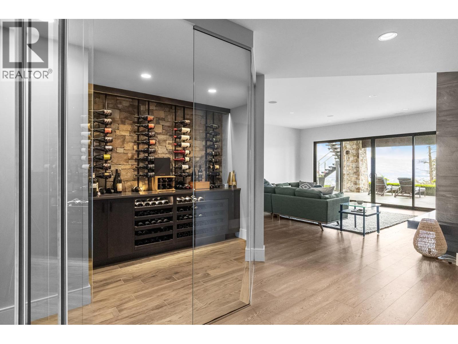  162 Skyland Drive, Kelowna