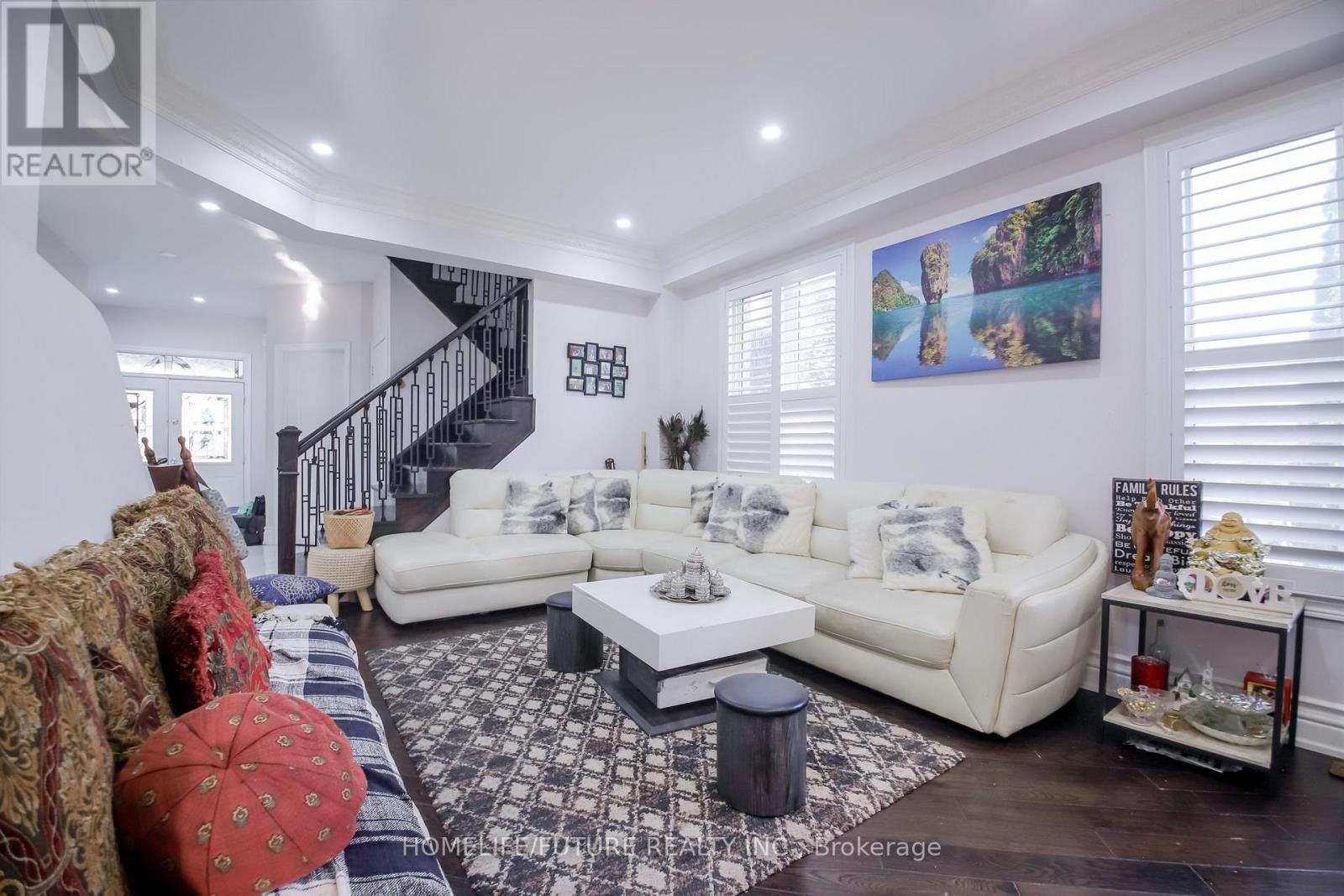 20 MINGAY AVENUE - 10