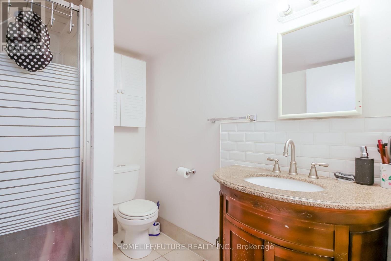 20 MINGAY AVENUE - 38