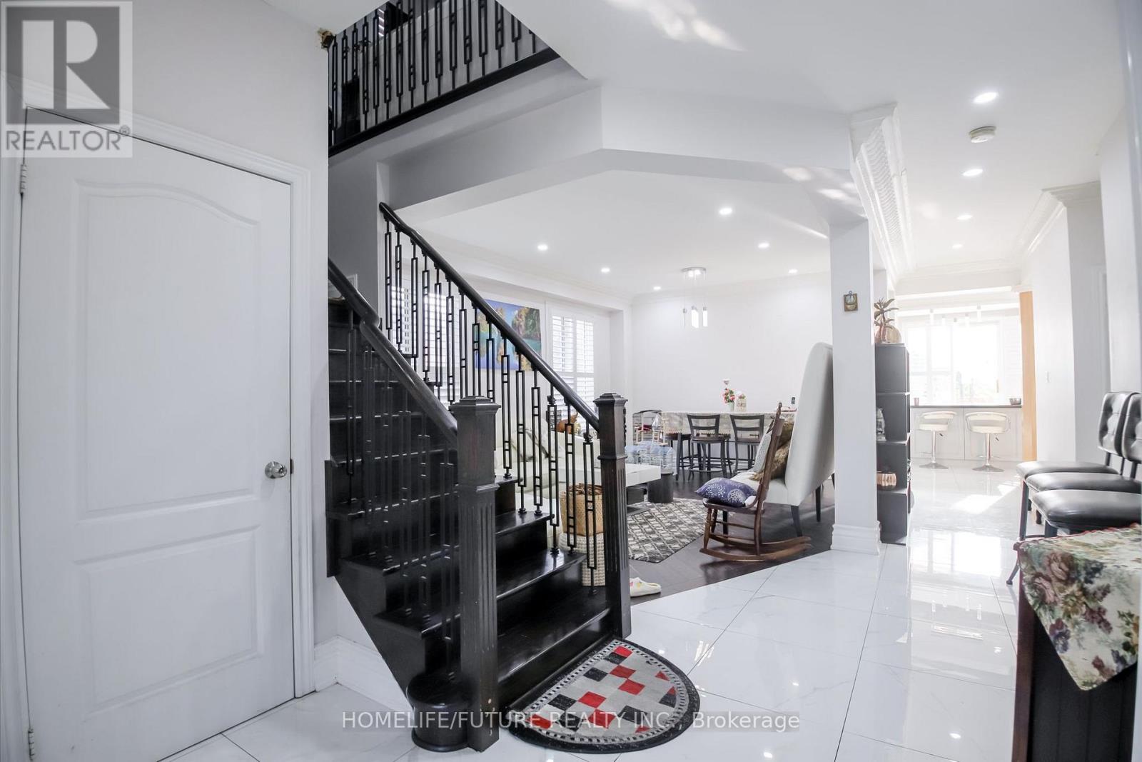 20 MINGAY AVENUE - 5