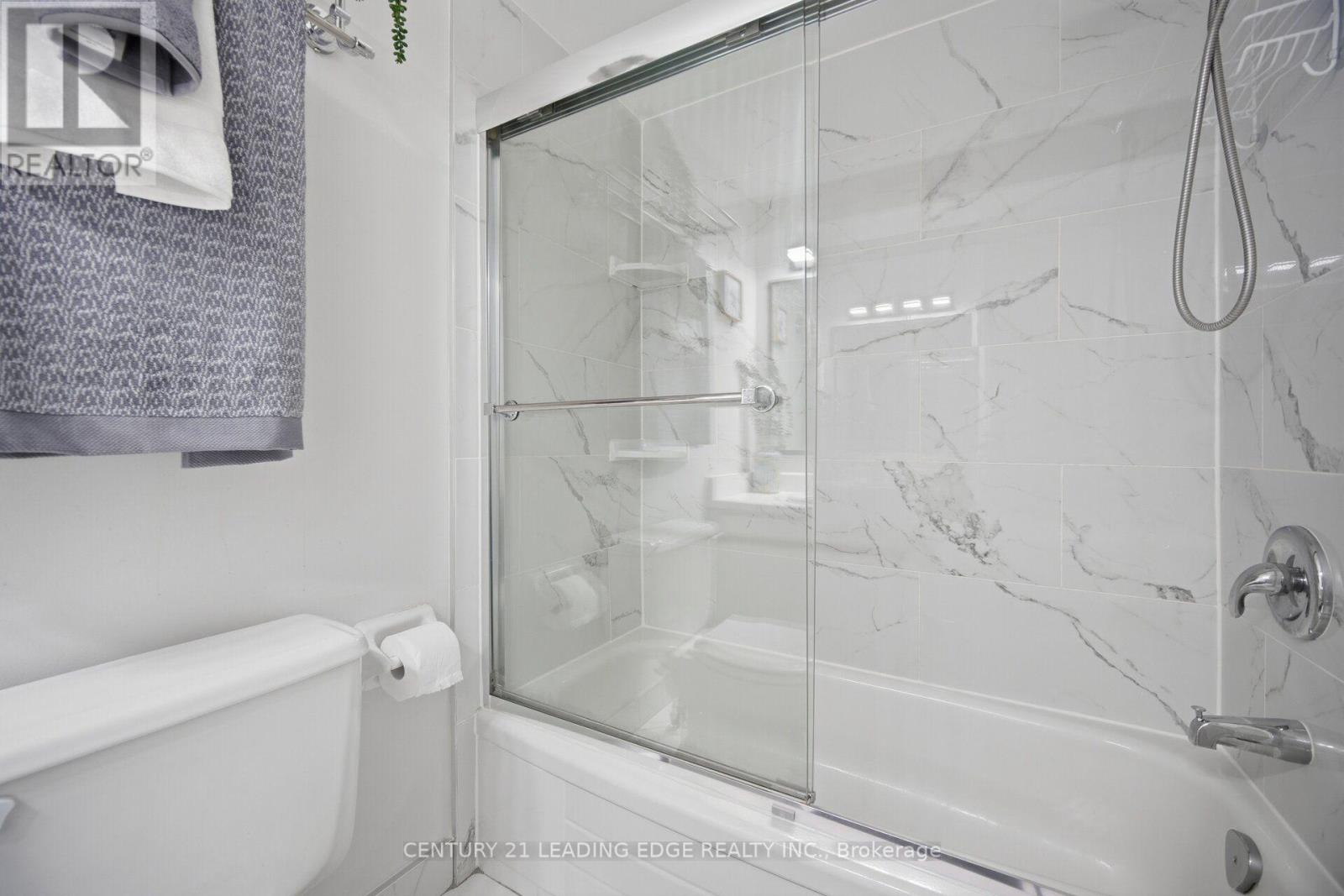 923 REDBIRD CRESCENT - 38