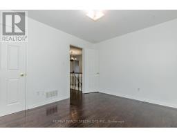 64 Dolphin Song Crescent, Brampton, ON L6R2A7 Photo 10
