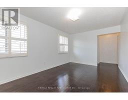 64 Dolphin Song Crescent, Brampton, ON L6R2A7 Photo 13