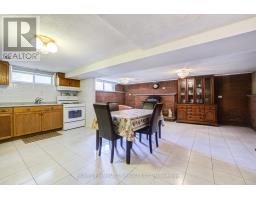 9 Wheatsheaf Crescent, Toronto, ON M3N1P7 Photo 29