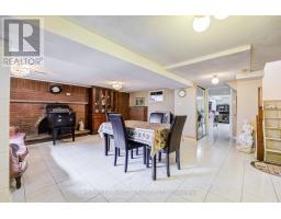 9 Wheatsheaf Crescent, Toronto, ON M3N1P7 Photo 32