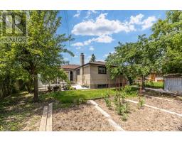 9 Wheatsheaf Crescent, Toronto, ON M3N1P7 Photo 44