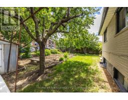 9 Wheatsheaf Crescent, Toronto, ON M3N1P7 Photo 45